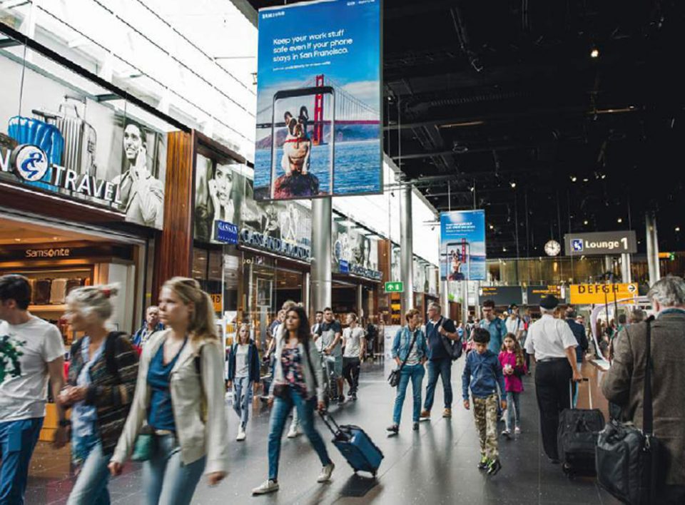 Europemedia pubblicità e impianti pubblicitari nell'aeroporto di Amsterdam in Olanda