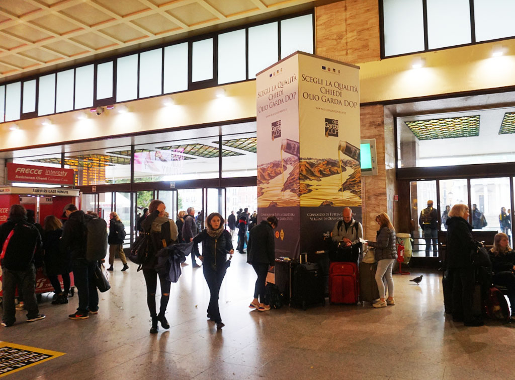 Europe Media Impianti Pubblicitari Totem Stazione Venezia
