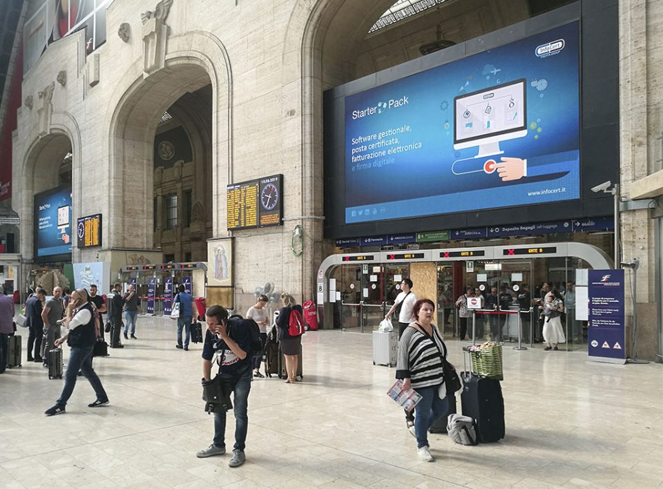 Europe Media Pubblicità nelle Grandi Stazioni Ferroviarie Milano Centrale