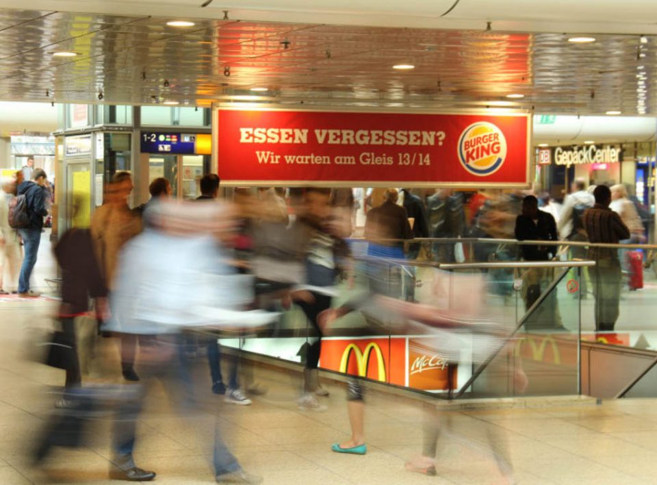 Impianti Pubblicitari in Germania Stazioni Ferroviarie banner orizzontali