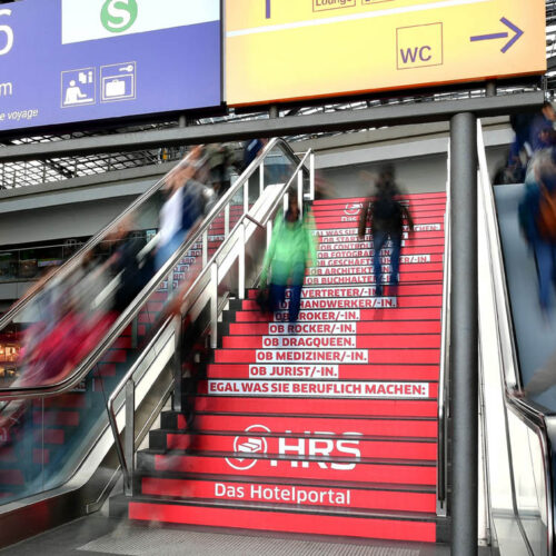 Impianti Pubblicitari in Germania Stazioni Ferroviarie Floor Graphic