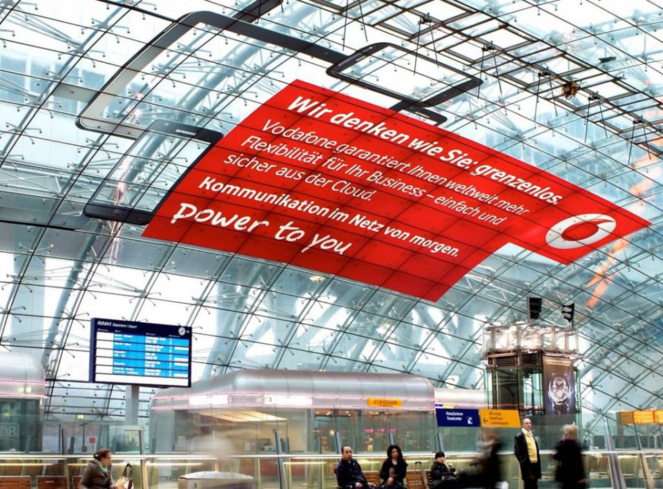 Impianti Pubblicitari in Germania Stazioni Ferroviarie maxi formati fogli