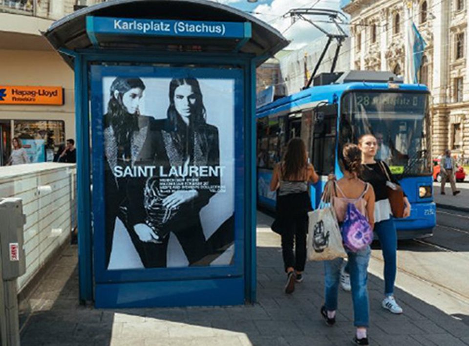 Europe Media Affissioni Pubblicitarie Pensiline Bus Germania