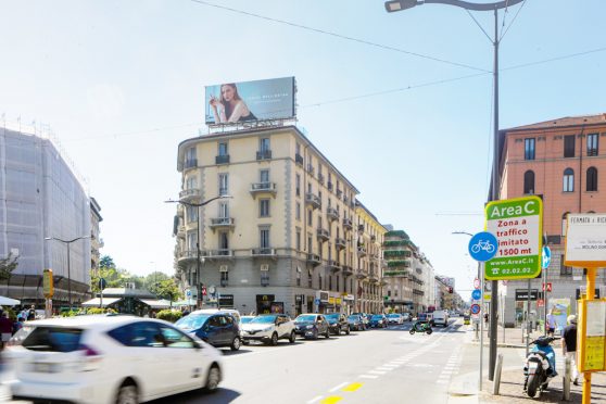 Europe Meda Impianti Pubblicitari Maxi Affissioni Milano per Daniel Wellington