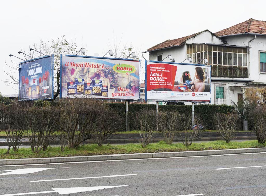 Europe Media Impianti Pubblicitari Poster 6x3 Milano