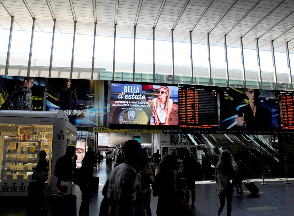 Europe Media Impianti Pubblicitari Digital Led Wall nel Circuito Grandi Stazioni Ferroviarie Roma