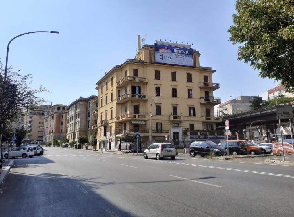europemedia_impianti_pubblicitari_maxi_affissioni_grandi_scuole_3
