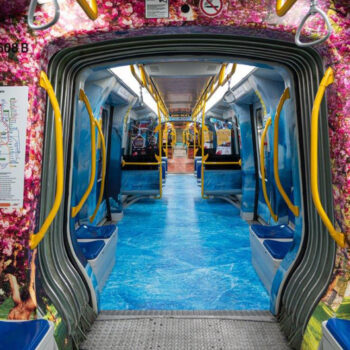 Europe Media Personalizzazione e brandizzazione interno vagoni linea 5 metro Milano