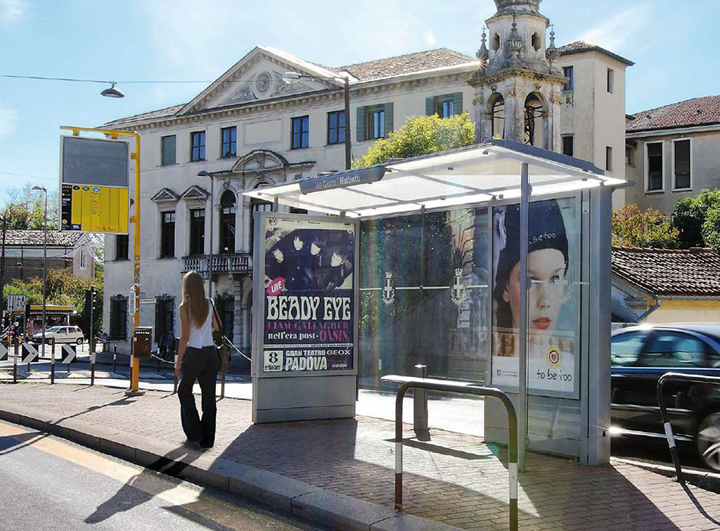 Europe Media impianti per affissioni pubblicitarie pensiline lux Padova