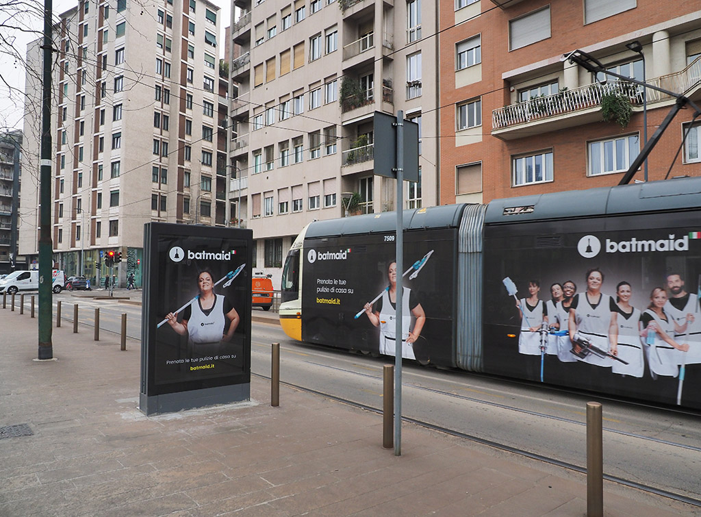 Europe Media campagna promozionale dinamica e arredo urbano fsu a Milano