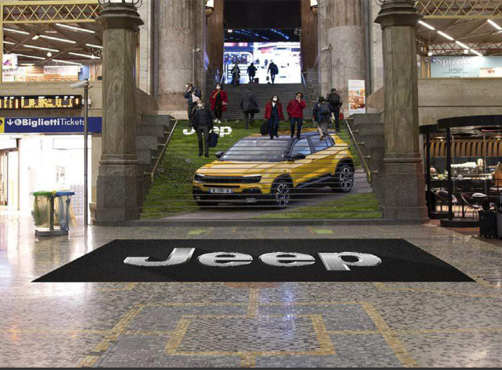europe media impianti pubblicitari calpestabili floor graphic inteno grandi stazioni milano centrale