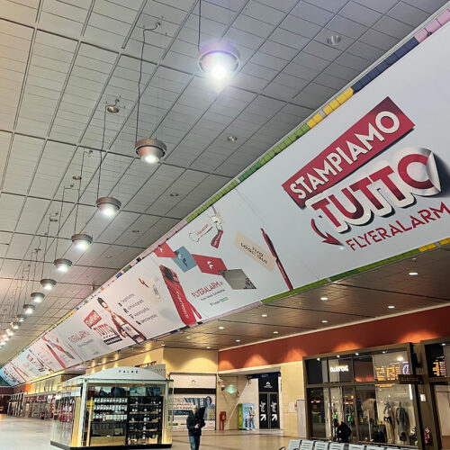 europe media impianti pubblicitari analogici galleria totale stazione torino porta nuova adv flyeralarm