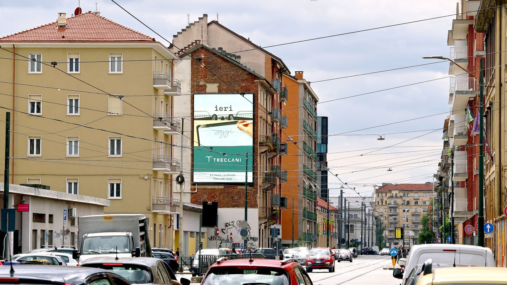 Torino_Ledwall_Treccani_11.05 (4)